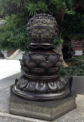 平桥铜铸佛灯
